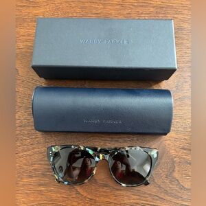 Warby Parker Women's Sunglasses Annika in Aventurine Tortoise